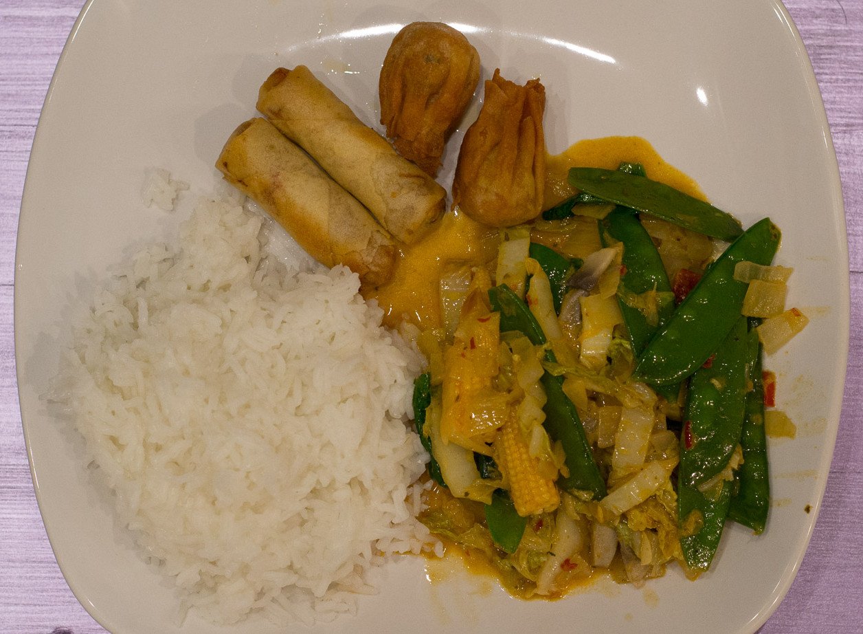Vegan red Thai curry
